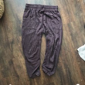 AMERICAN EAGLE OUTFITTERS flowy pocket pants